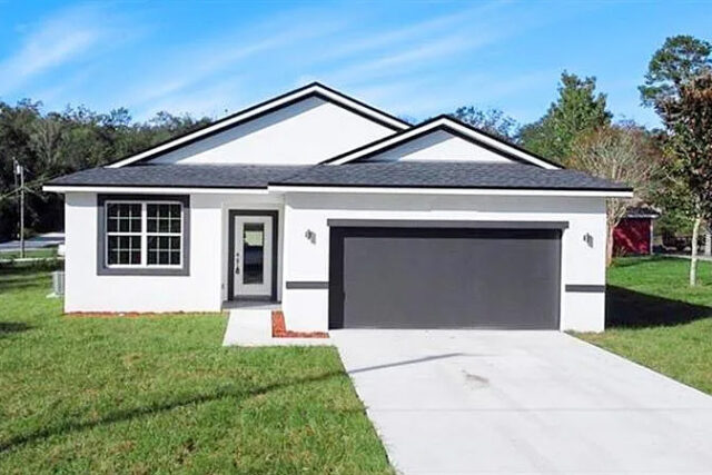 SW Florida 4 Bed 2 Bath 1634 sqft